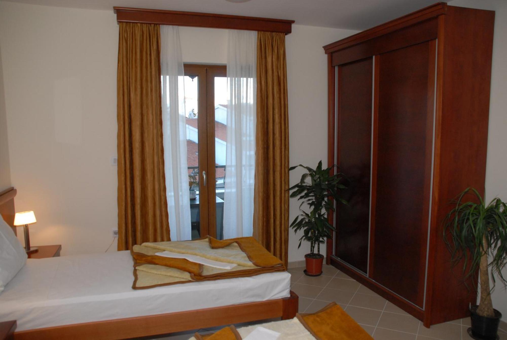 Apartments Krapina Budva Room photo