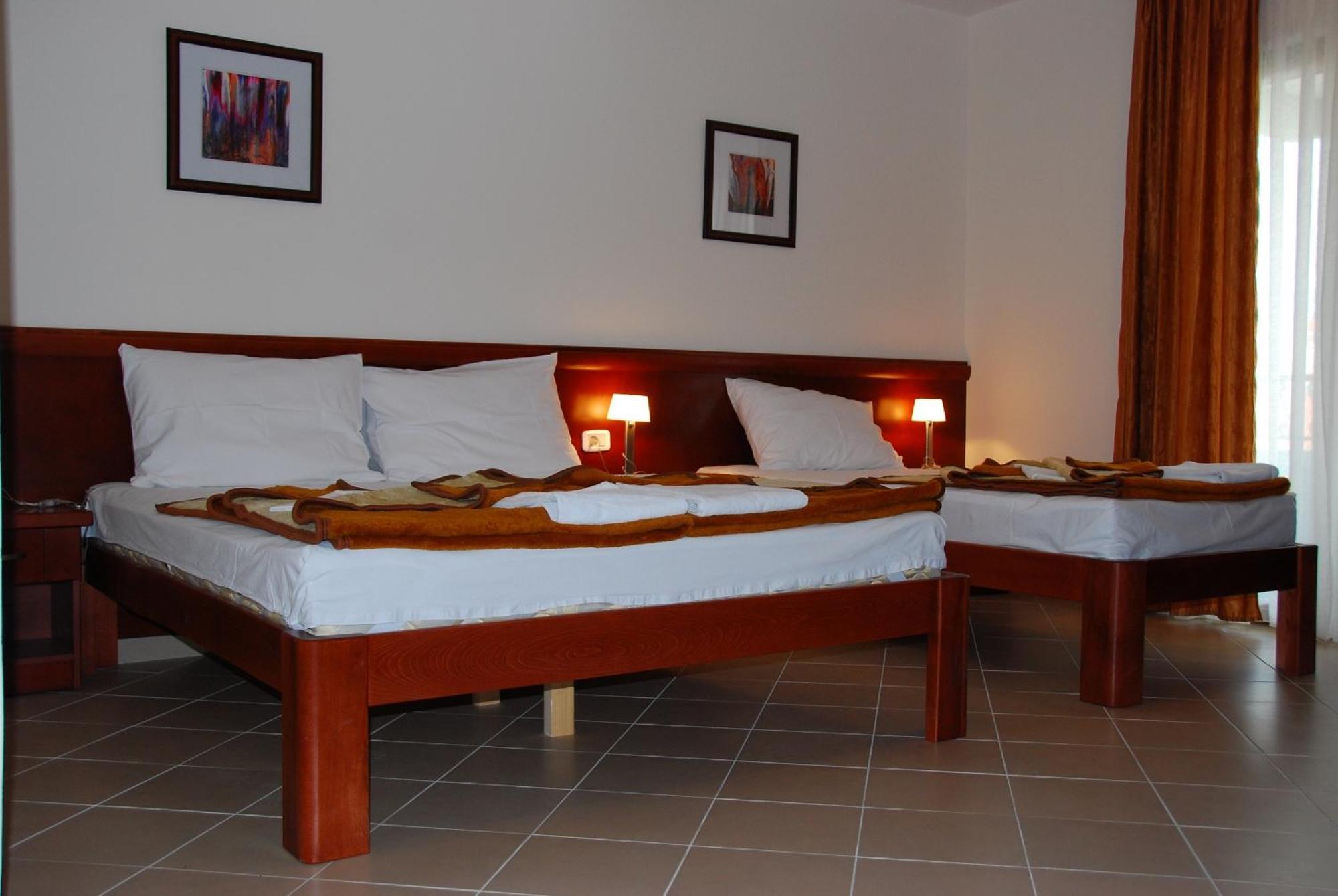 Apartments Krapina Budva Exterior photo