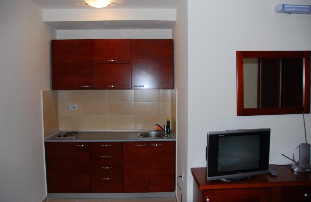 Apartments Krapina Budva Exterior photo