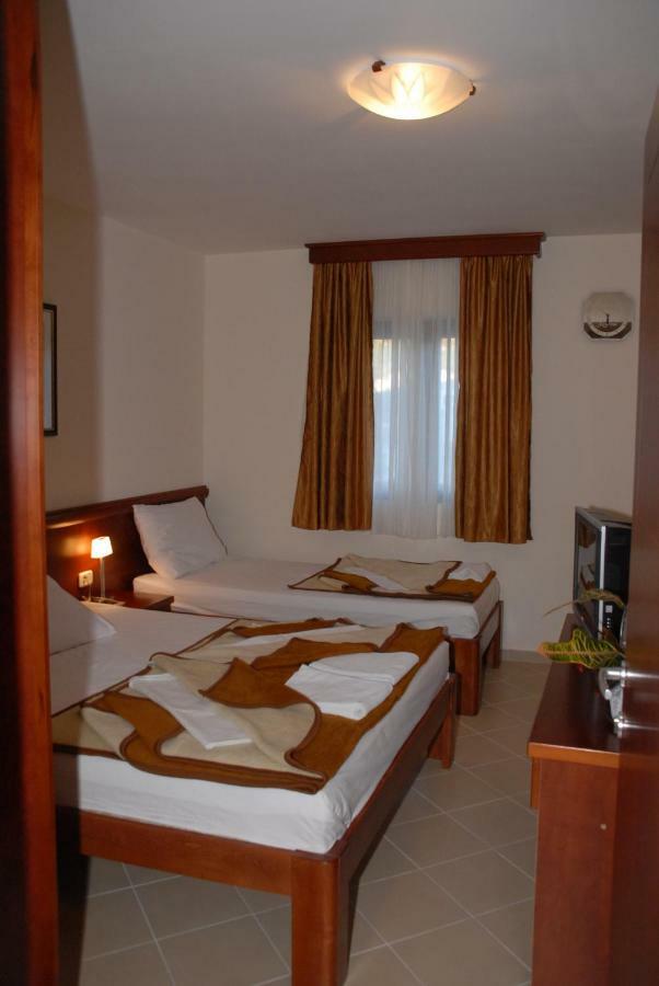 Apartments Krapina Budva Exterior photo